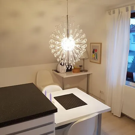 Ferienwohnung Amanda 拉博埃